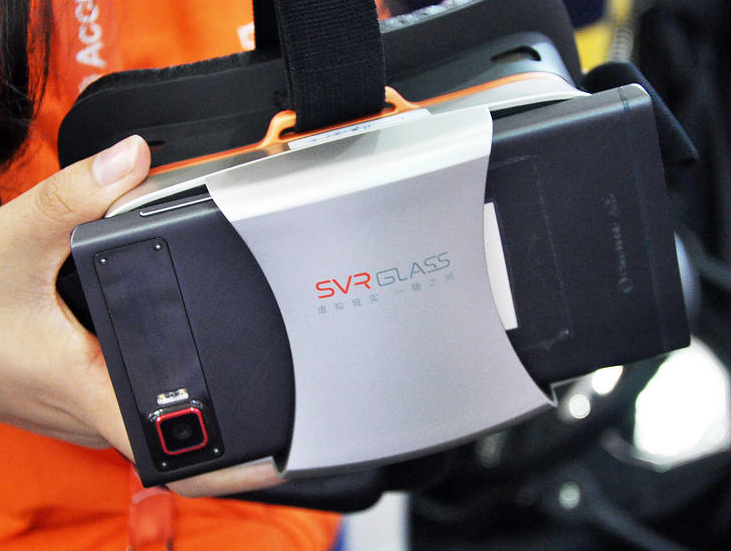Headset Virtual Reality Murah Asal Cina